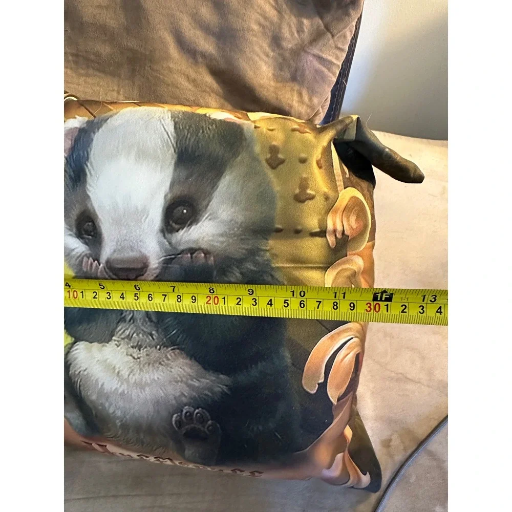 Hufflepuff Badger Throw Pillow Cover 16x16 Harry Potter Wizarding‎ World RARE